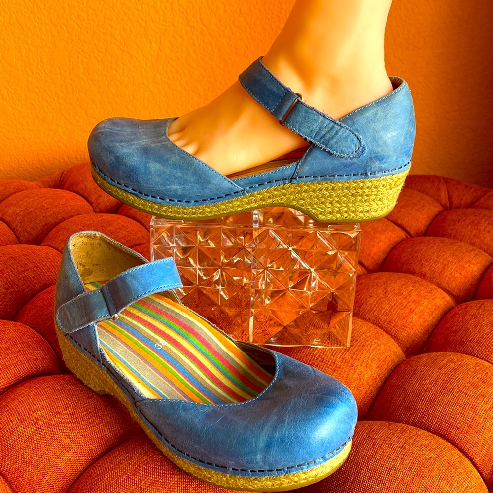 Dansko distressed blue leather ankle strap clogs size 38